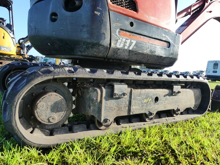 2018-kubota-u17-image-10