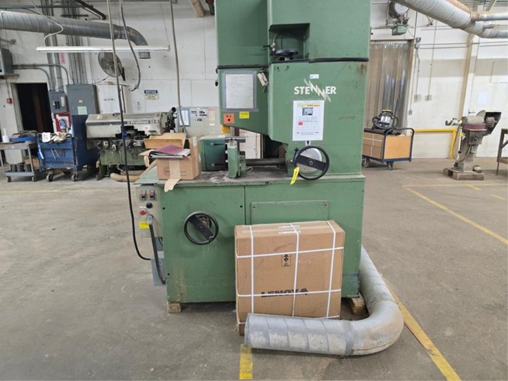 #2776-•-stenner-resaw-band-saw-image-8