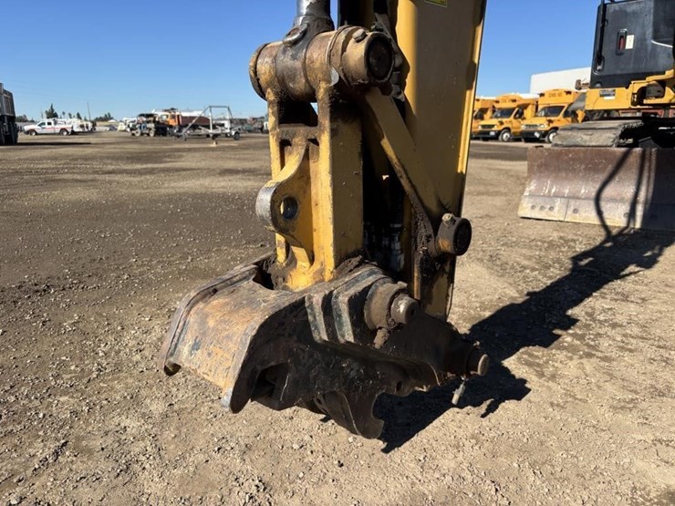 2021-caterpillar-308-cr-image-13