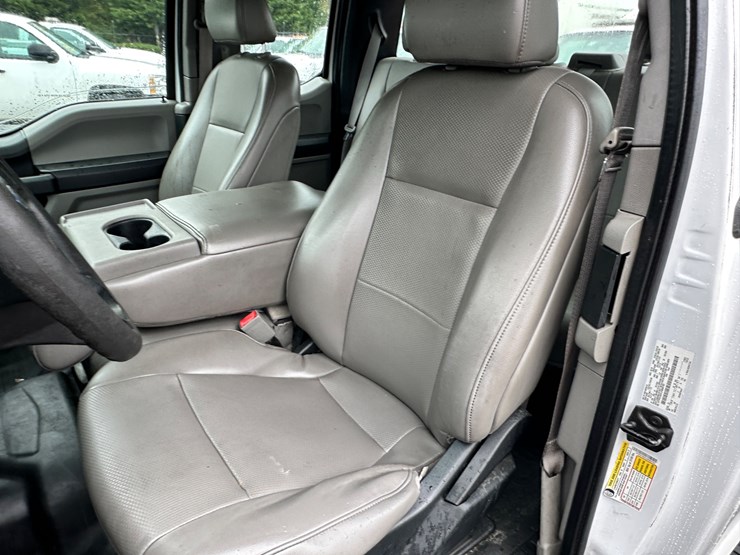 2020-ford-f150-xl-image-81