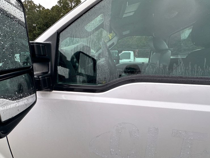 2016-ford-f250-xl-image-51