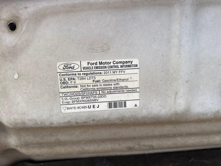 2011-ford-f150-xl-image-32