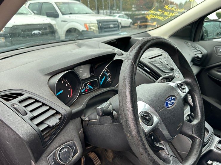 2016-ford-escape-image-63