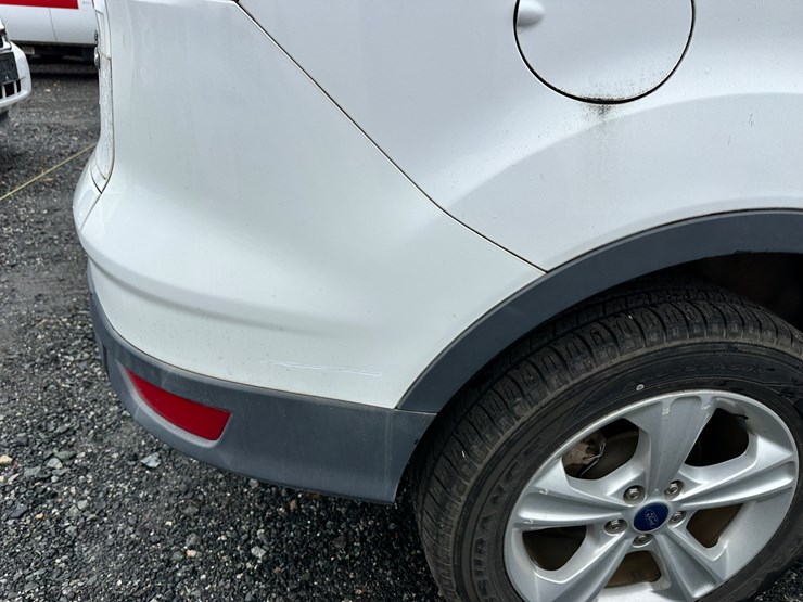 2014-ford-escape-image-12