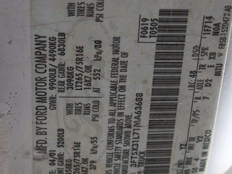 2001-ford-f350-image-36