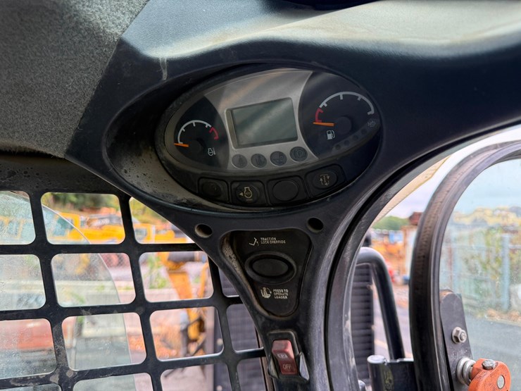 2019-bobcat-s650-image-9