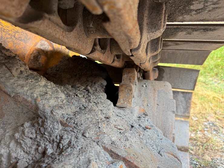 caterpillar-d5g-lgp-image-11