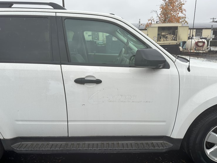 2012-ford-escape-xlt-image-15