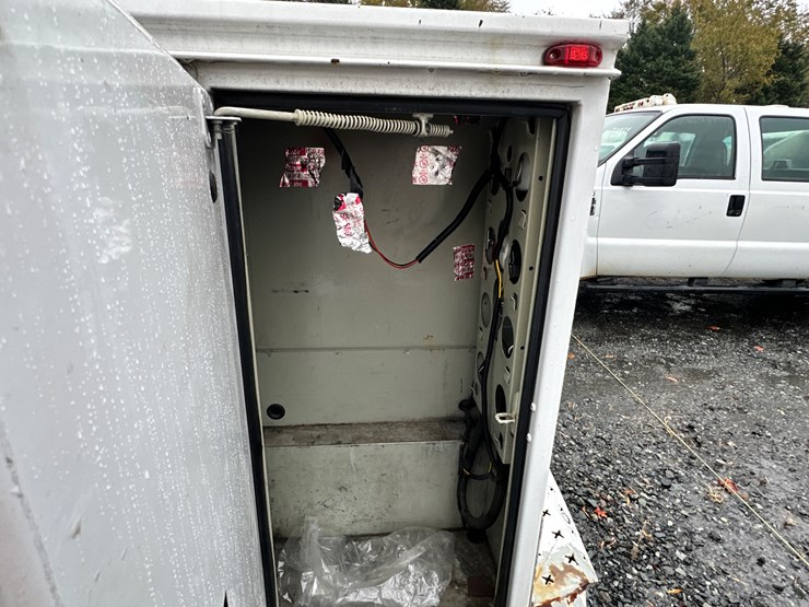 2012-ford-f250-xl-image-61