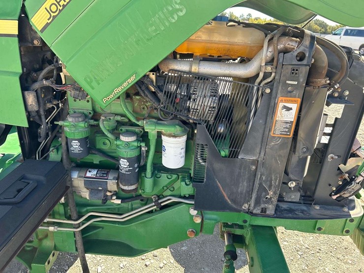 2011-john-deere-5085-70hp-utility-tractor-image-9