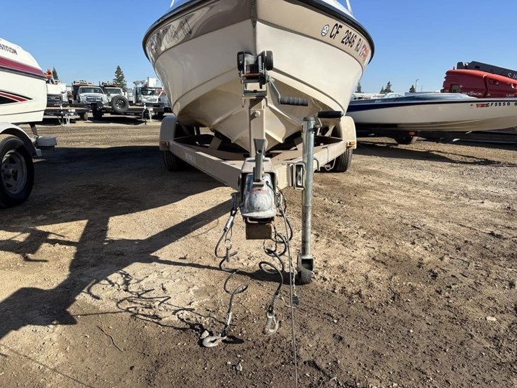 2006-unknown-trailer-image-46