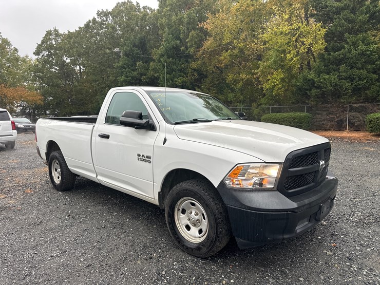 2015-dodge-ram-1500-image-1