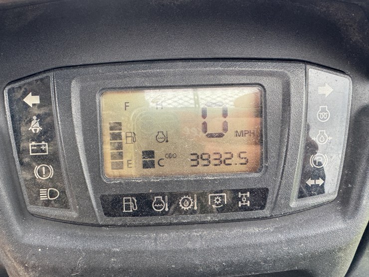 kubota-rtv-x900-image-2