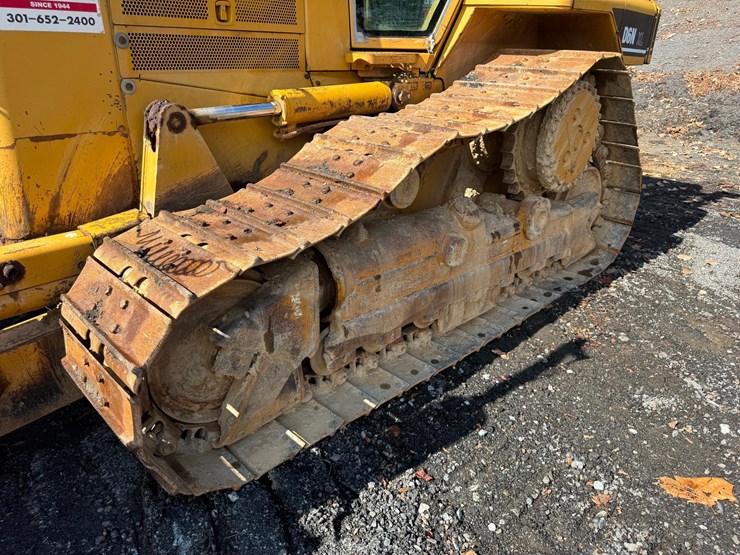 caterpillar-d6n-xl-image-11
