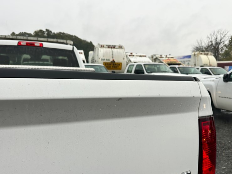 2015-dodge-ram-1500-image-52