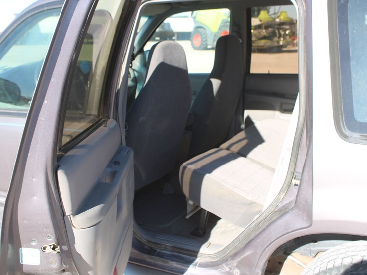 1996-ford-explorer-xlt-image-21