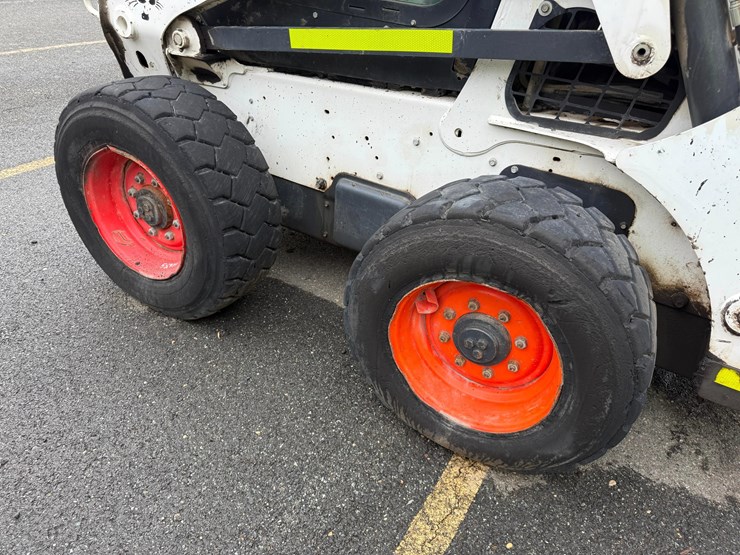2019-bobcat-s650-image-13