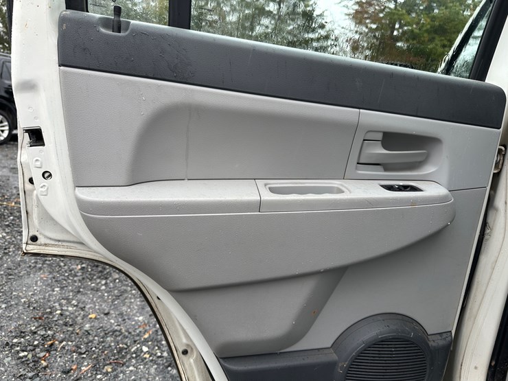 2008-jeep-liberty-image-25