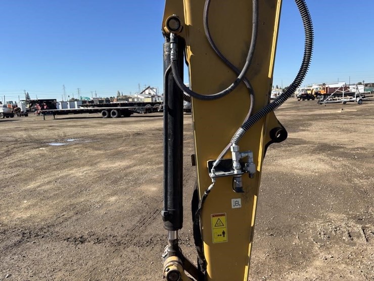 2021-caterpillar-308-cr-image-18