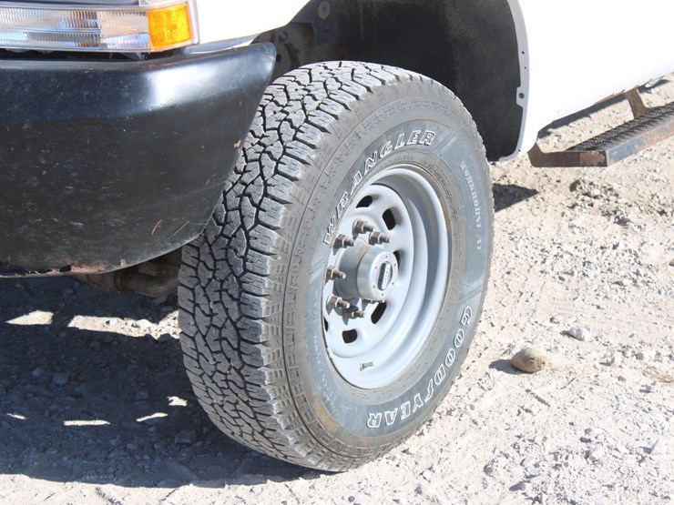 2001-ford-f350-image-9