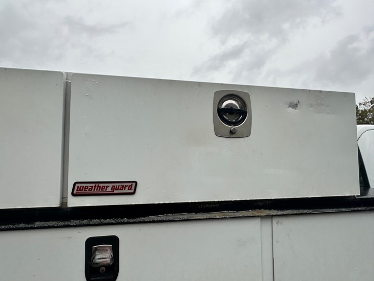 2015-ford-f350-xl-image-7