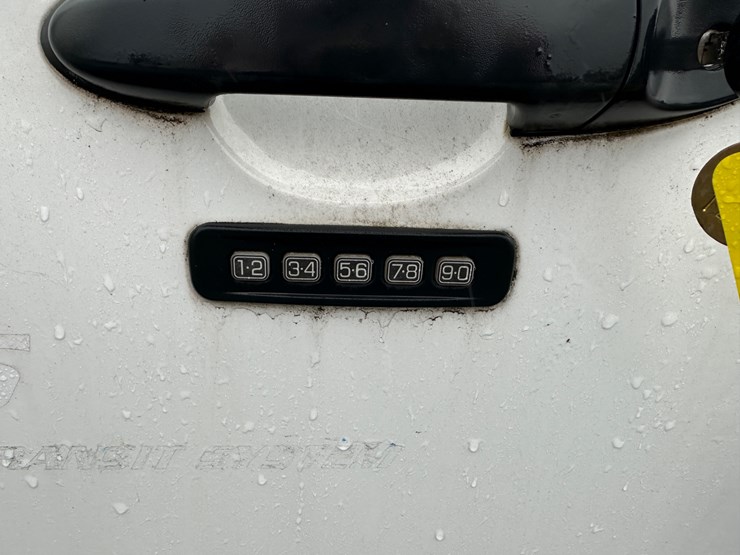 2012-ford-escape-xlt-image-19