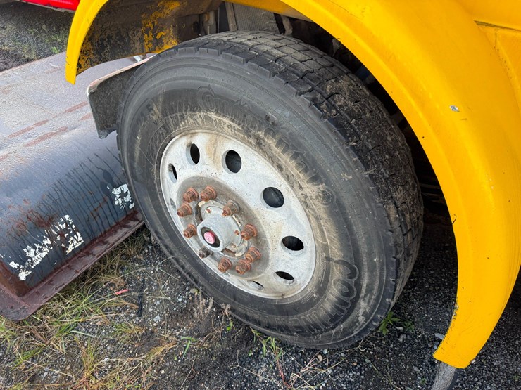 2003-peterbilt-378-image-10