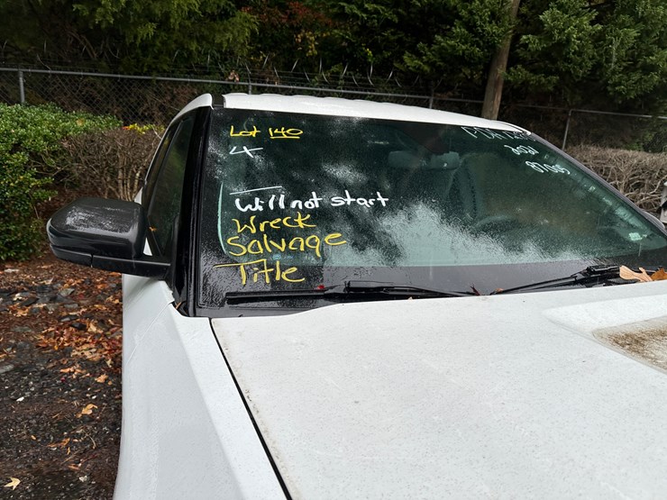 2021-ford-explorer-image-2