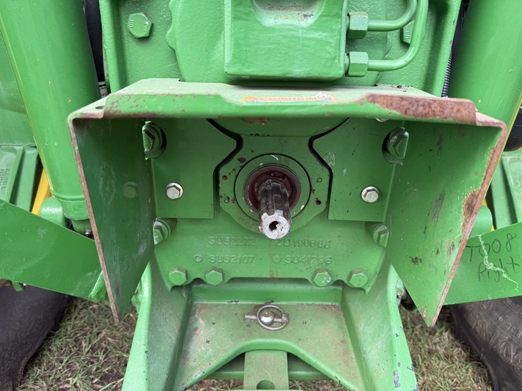 2017-john-deere-6120e-image-9
