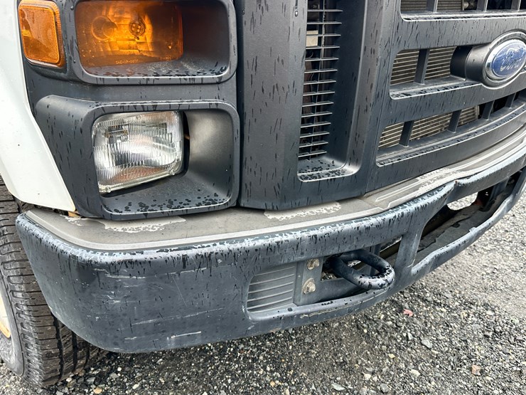 2008-ford-f250-xl-image-35