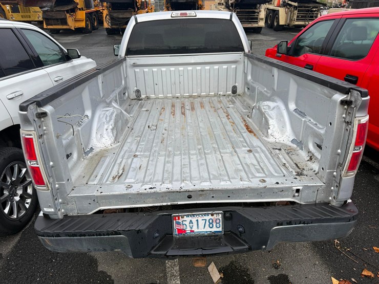 2012-ford-f150-xlt-image-5