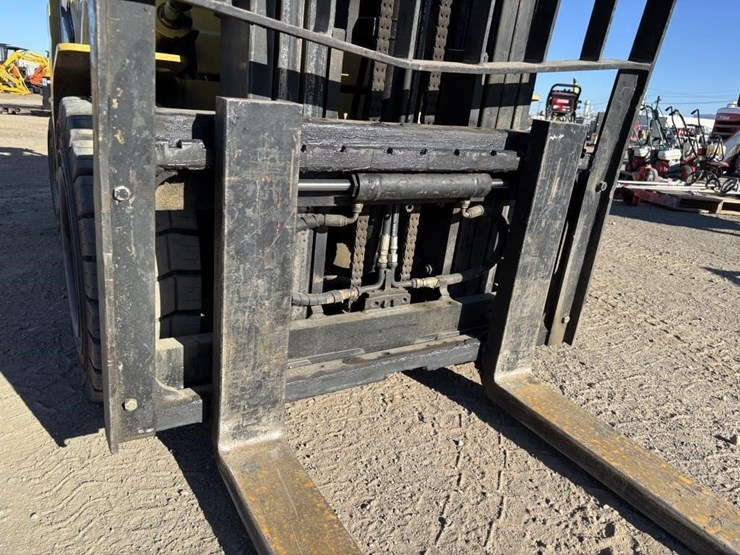 2011-hyundai-30l-7a-image-11