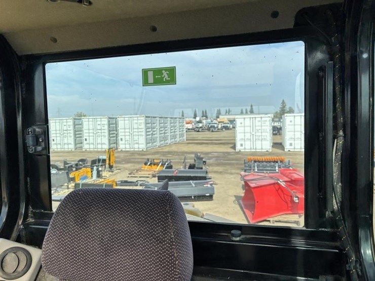 2013-caterpillar-308e2-cr-image-40