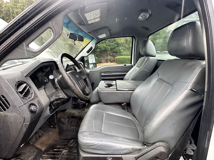 2014-ford-f350-xl-image-74