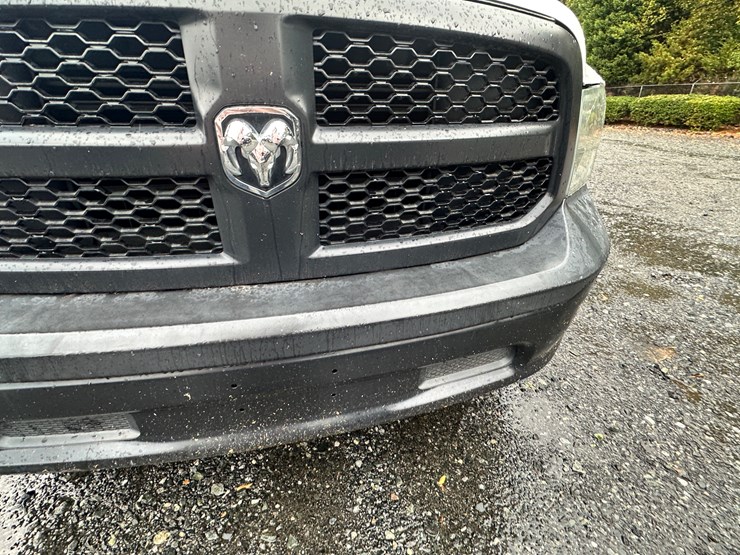 2015-dodge-ram-1500-image-31