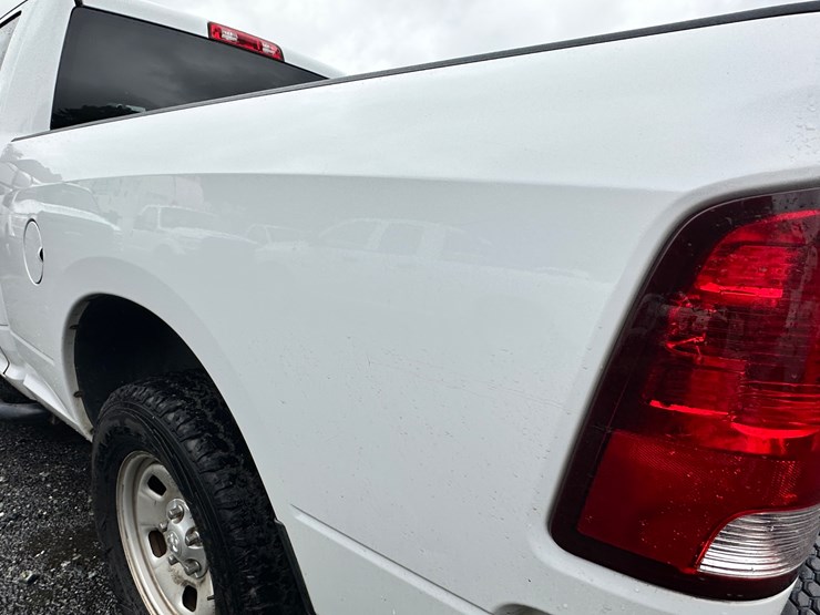 2013-dodge-ram-1500-image-62