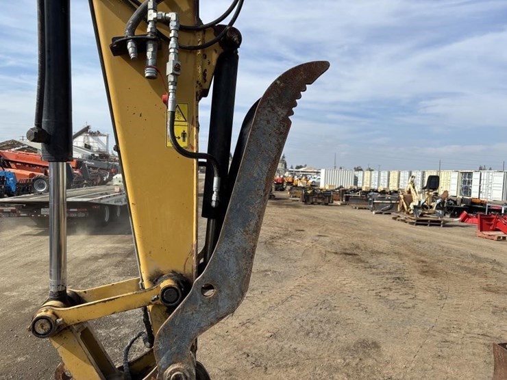 2013-caterpillar-308e2-cr-image-17