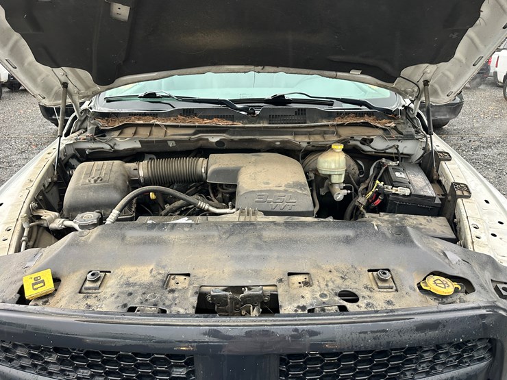 2015-dodge-ram-1500-image-67