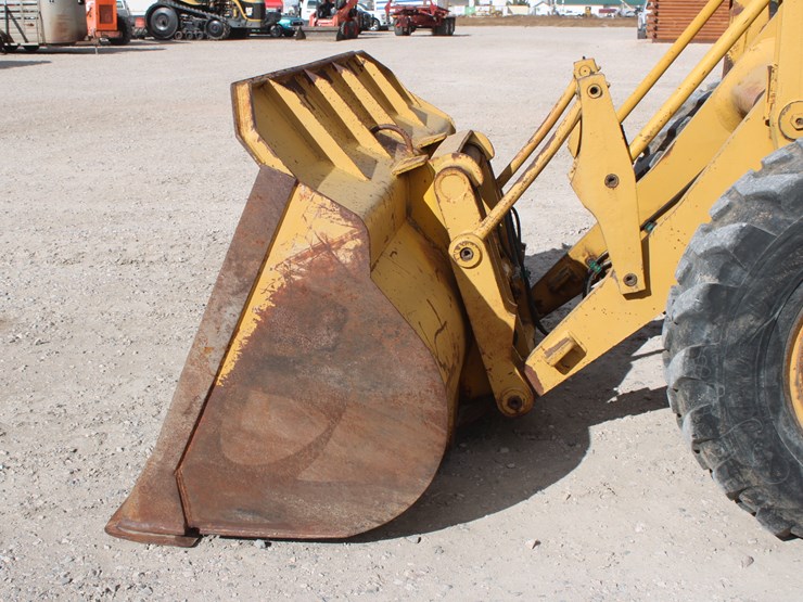 caterpillar-930-image-18