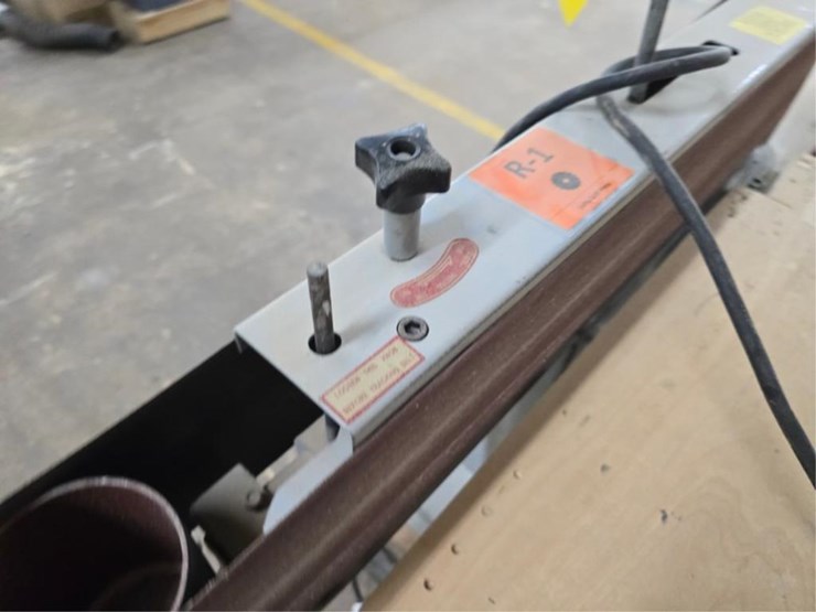 #2727-•-36"-horizontal-belt-sander-image-13