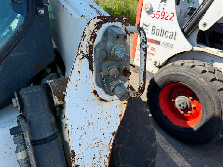 bobcat-s650-image-10