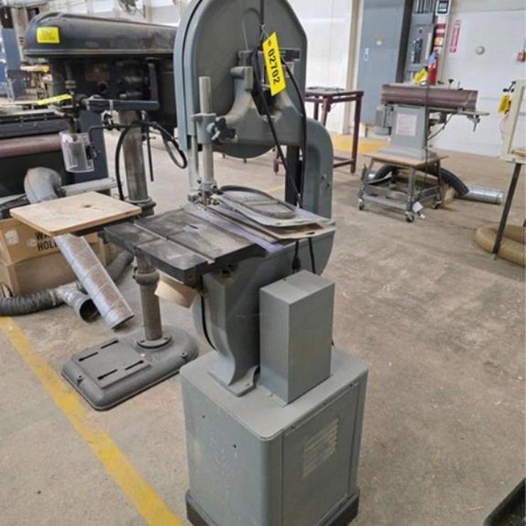 #2702 • Delta Band Saw