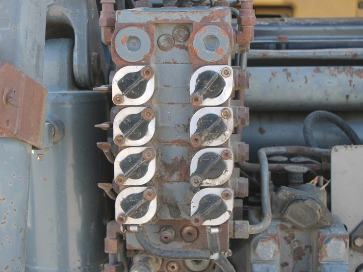 challenger-mt755-image-60