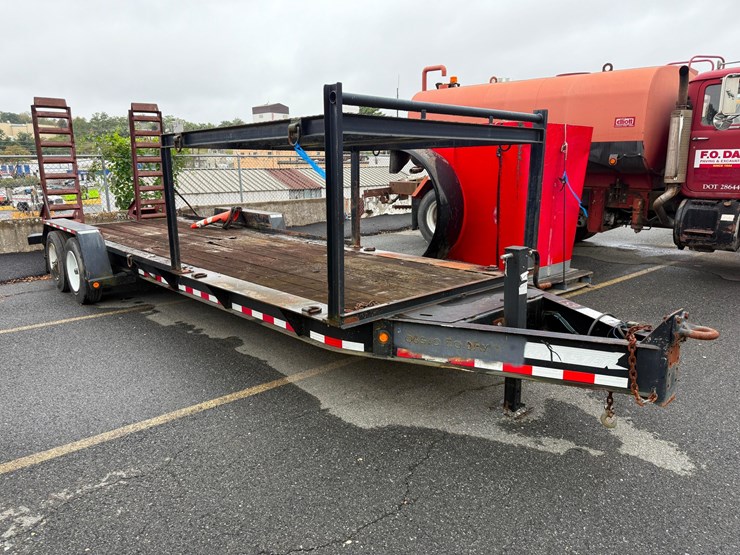 2011-towmaster-t16d-image-2