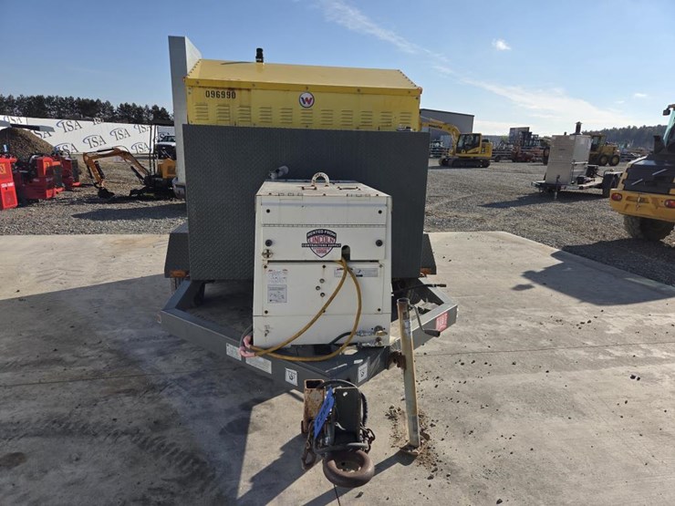 2012-wacker-neuson-e3000-image-8