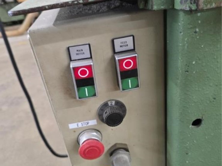 #2776-•-stenner-resaw-band-saw-image-18