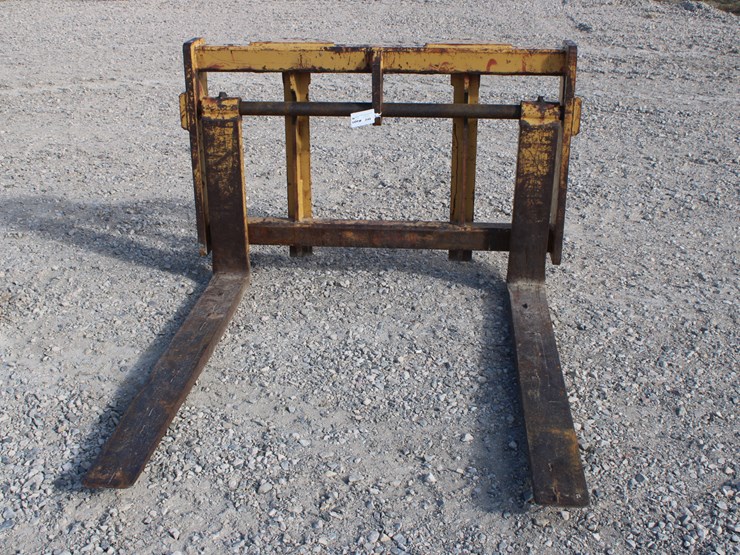 caterpillar-930-image-10