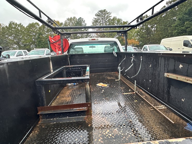 2014-ford-f350-xl-image-66