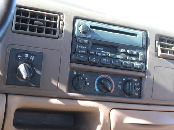 1999-ford-250-image-44