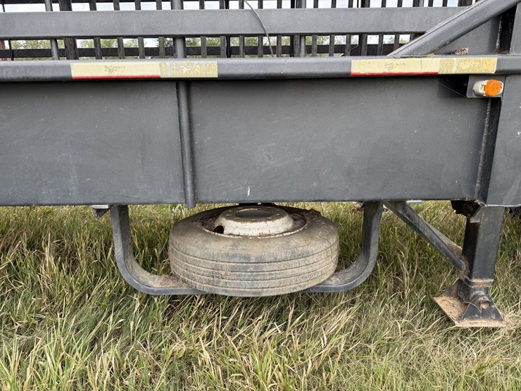 2015-goose-neck-cattle-trailer-image-8